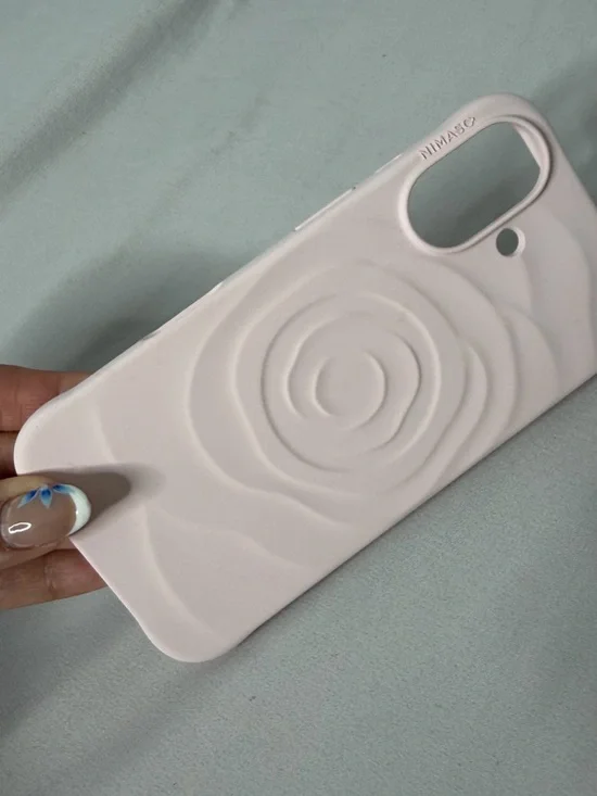 iPhone 17 Soft Pink Silicone Phone Case with Rose Relief - Unbranded - Picture 4 of 5